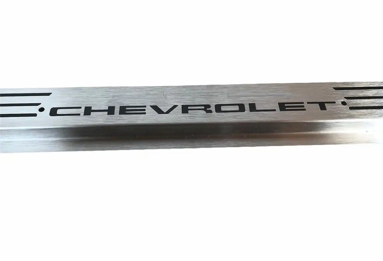 Soleira Friso Porta Inox Chevrolet C15 - Imagem 10