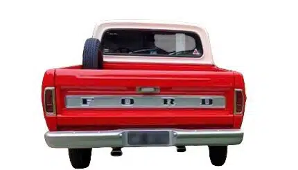 Lanterna Traseira Ford F100 F1000 1972 1985 Vermelha com Friso Completa - Imagem 2