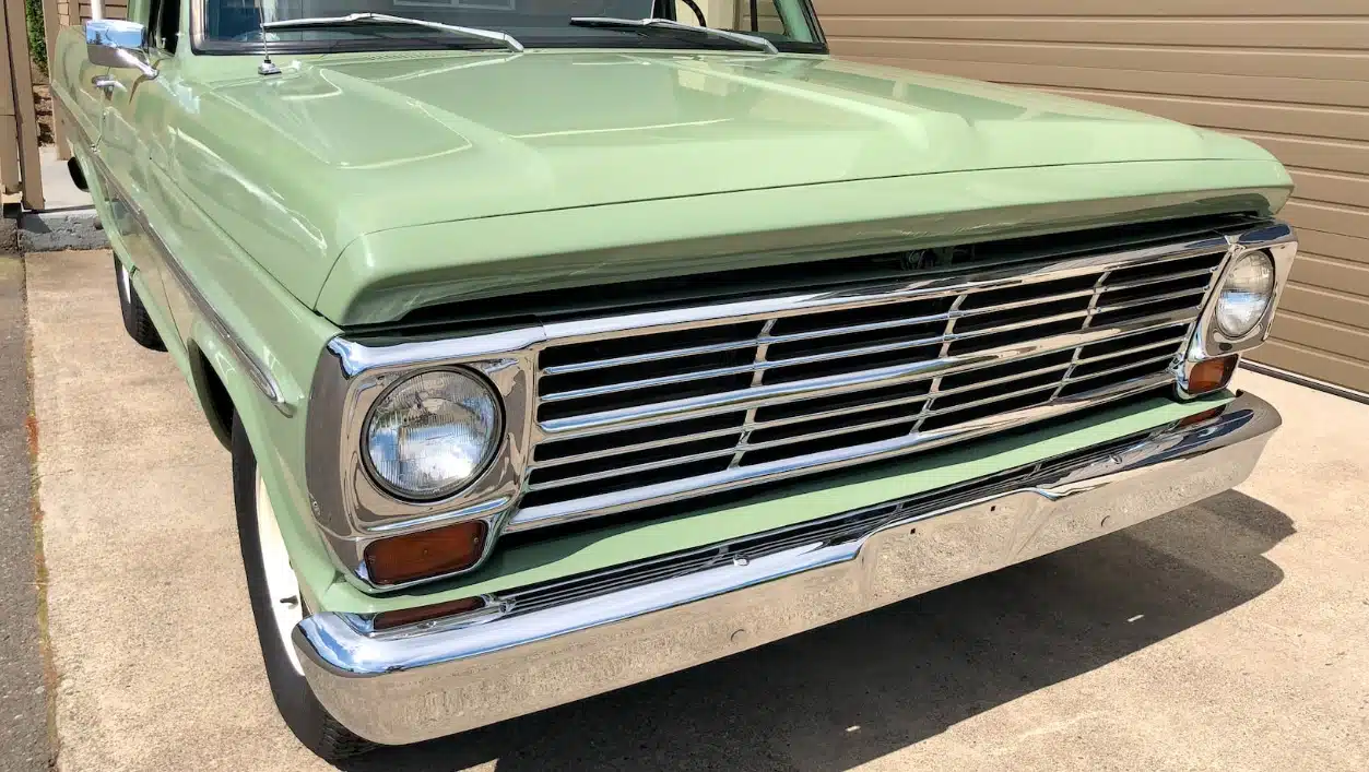 Grade Dianteira Nova Ford F100 Modelo USA 1967-1969 - Imagem 2