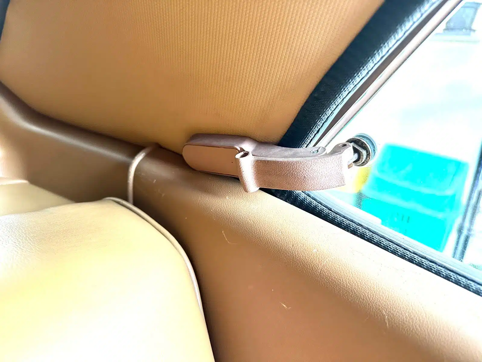Dobradiça Fechadura Trava Janela Vidro Lateral Ford Maverick - Imagem 2