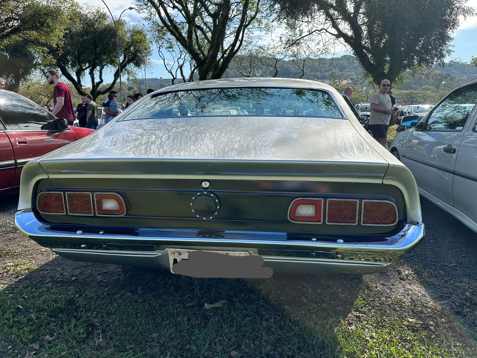 Tampa de Combustível Fibra de Carbono Ford Maverick & Mustang - Imagem 9