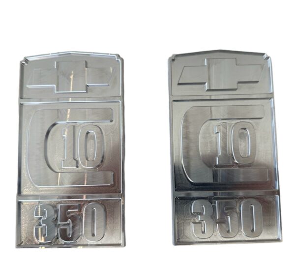 Emblema Billet Paralama Chevrolet C10 Veraneio V8 350 - Image 3