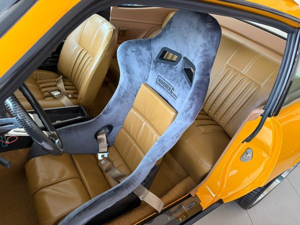 Banco Concha Fibra de Carbono Ford Maverick & Mustang - Image 4